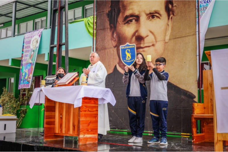 Liturgia conmemorativa del natalicio 208 de Don Bosco y Nuestros 22 a&ntilde;os de Presencia Salesiana