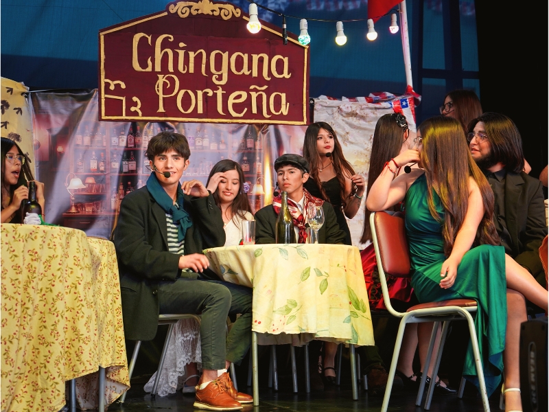 Espectacular Gala Folcl&oacute;rica 2025: &ldquo;La Chingana Porte&ntilde;a&rdquo; cerr&oacute; con broche de oro las Fiestas Patrias