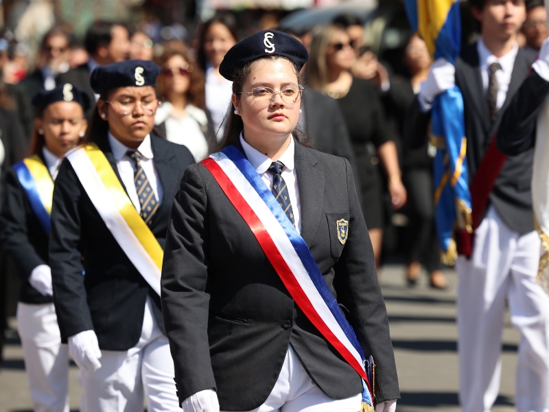 La Huella Salesiana brilló en el Desfile de las Glorias Navales en Alto Hospicio